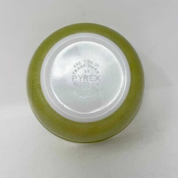 VTG Pyrex 402 Avocado Green 1-1/2 Quart‎ Mixing Bowl MCM - Picture 4 of 9